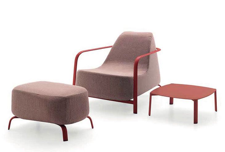 Poltrona Bigfoot, Bigfoot Pouf