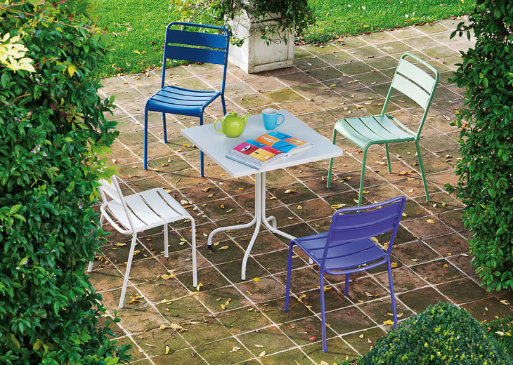 Sedia Twist e tavolo