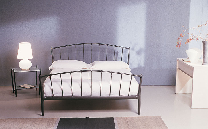 Letto in ferro modello Teorema