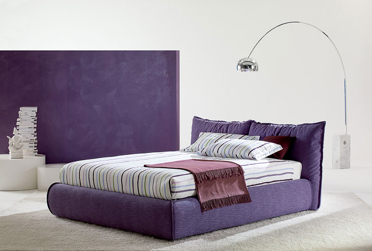 Letto moderno imbottito Giellebimod. Morbido