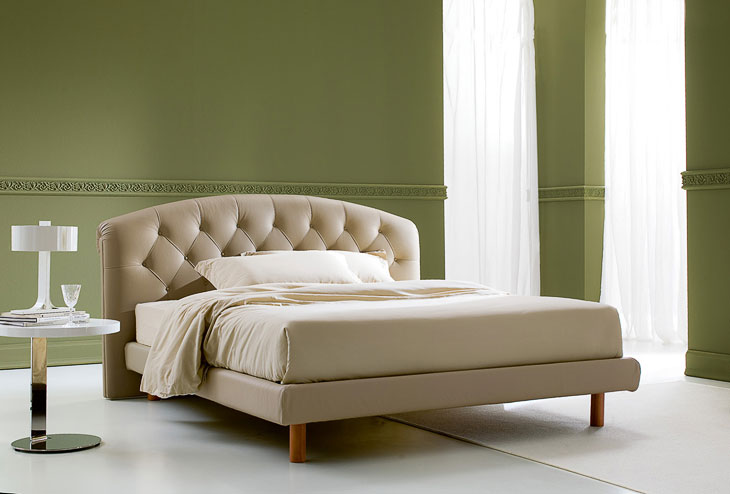 Letto classico imbottito Giellebimod. Romeo
