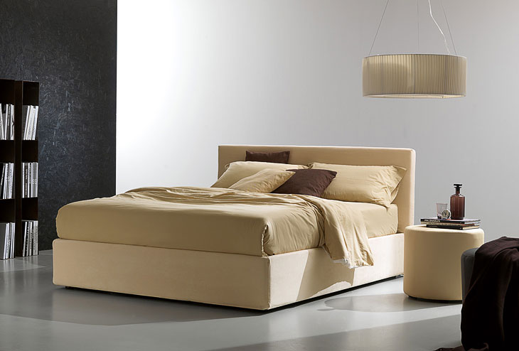 Letto moderno imbottito Giellebimod. Sogno 1