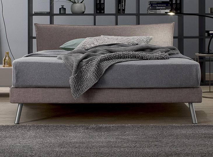 Letto rivestito Step Spagnol