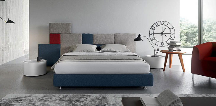 OLYMPIA CON BOISERIE PENTAGRAMMA E TURCA SIDE Spagnol