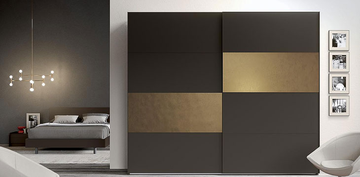 Armadio elegante con finiture bronzate Spagnol Mod. Window