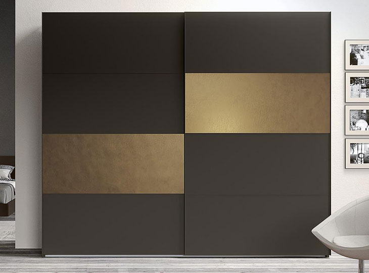 Armadio scorrevole finitura iron bronzo Spagnol Mod. Window