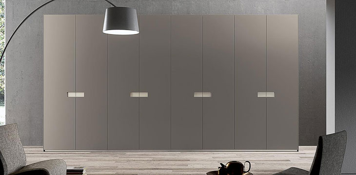 Elegante armadio con inserto maniglia Spagnol Mod. System 2 e 3