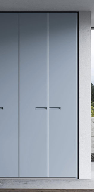 Anta con maniglia integrata per armadio Spagnol Mod. Telaino T1