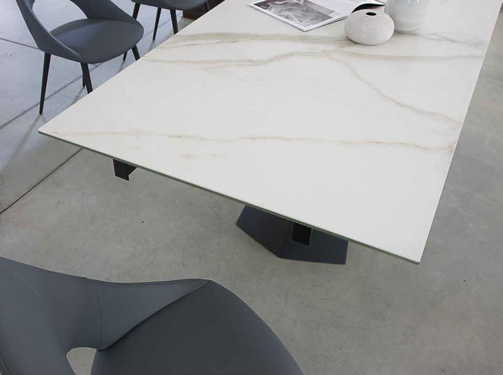 Tavolo Ragnar Ceramico Plus #1