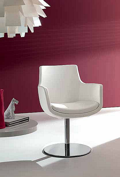 Poltroncina Giellebi modello Rododendro