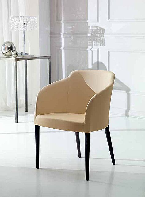 Poltroncina Giellebi modello Glicine
