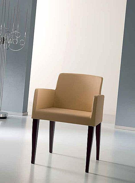 Poltroncina Giellebi modello Orchidea