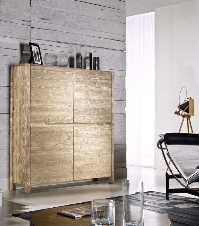 Dispensa in legno