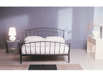 Letto in ferro modello Teorema