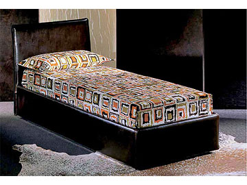 Letto moderno imbottito Giellebimod. Arco