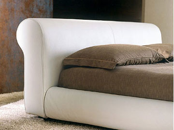 Letto moderno imbottito Giellebimod. Eliot