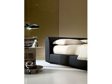 Letto moderno imbottito Giellebimod. Estevan