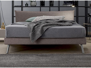 Letto rivestito Step Spagnol