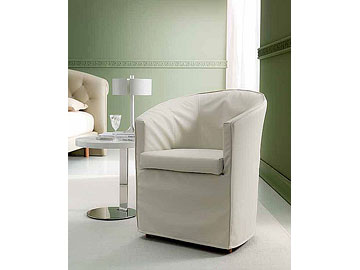 Poltroncina Giellebi modello Minni 4