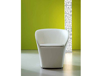 Poltroncina Giellebi modello Ciclamino