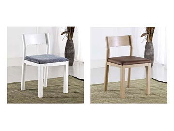 Sedia in legno imbottita