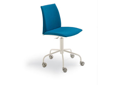 Sedia Modello JENNY imbottita con ruote