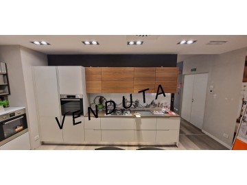 SALDO CUCINA LUBE modello LUNA SCONTO60%